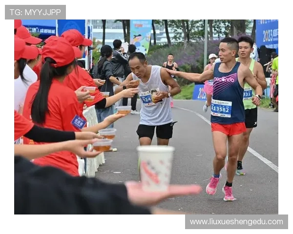 成都街舞队在城市马拉松积分榜上以65分稳居第一名引发关注 成都街舞队在城市马拉松积分榜上以65分稳居第一名引发关注