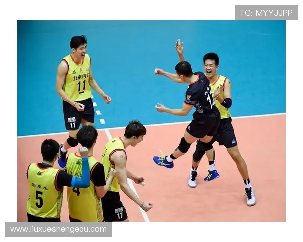 北京排球队状态揭秘:排球巨献背后的训练与挑战 北京排球队状态揭秘:排球巨献背后的训练与挑战